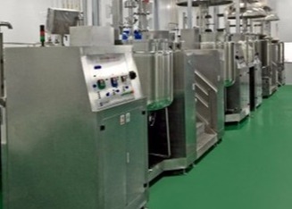 Máy làm kem đánh răng 22KW Máy trộn kem đánh răng Hệ thống chân không nhiều giai đoạn